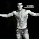 Mario Casas фотография #10 (источник - https://vk.com/id147804493)