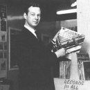 Brian Epstein фотография #2 (источник - https://vk.com/id10344478)
